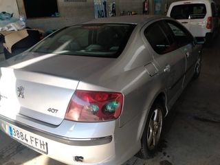 Peugeot 4007