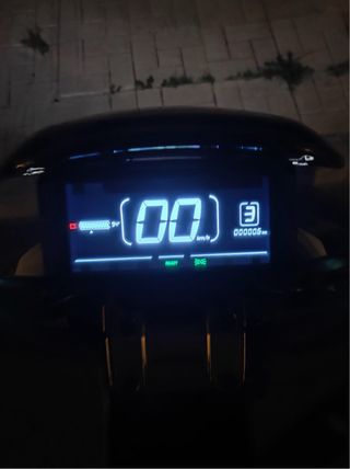 Moto Eléctrica Scooter 49cc Roja y Blanca