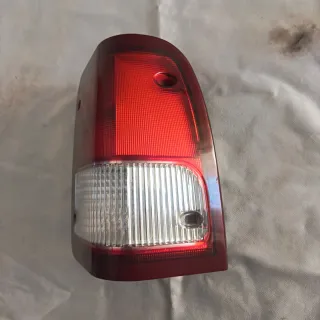 Piloto trasero derecho Hyundai Galloper