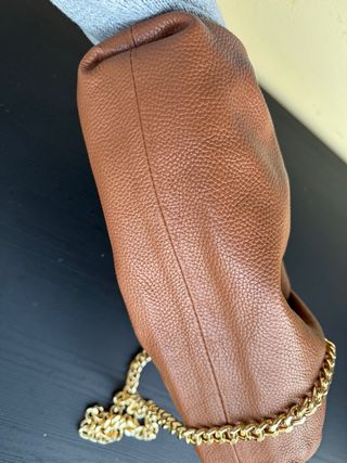 Pochette vera pelle marrone con catena oro