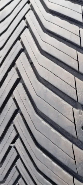 Michelin 225/55/18 102V Neumático