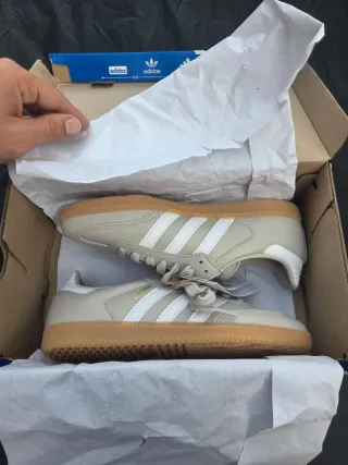 Adidas Samba Beige/Blanco Talla 40