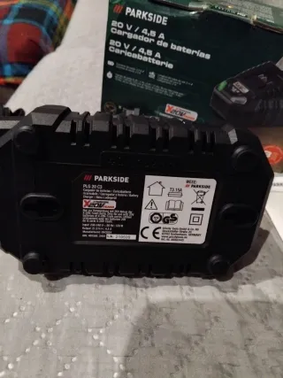 Cargador Parkside 20V 4.5A PLG 20 C3