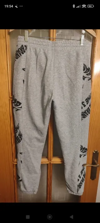 Pantalones chándal Adidas grises talla S