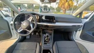 Volkswagen Golf diciembre 2021