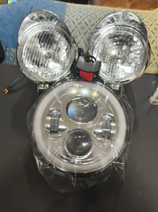 Faro LED y Faros Antiniebla Moto