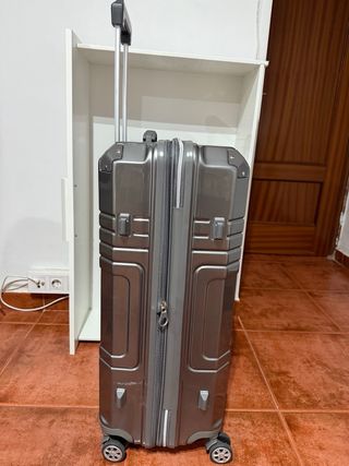 Maleta Grande Legend Walker 72cm Gris