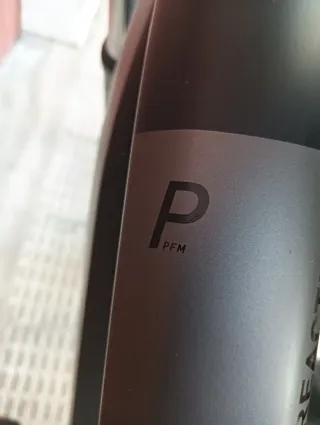 Bicicleta Eléctrica Cube Negra