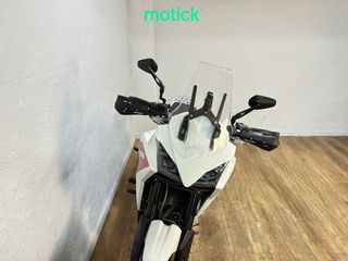 MOTO MORINI X-CAPE 650 (A2)