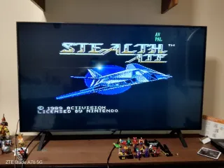 Juegos NES Top Gun y Stealth