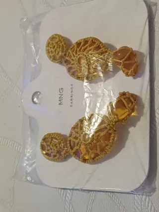 Pendientes MNG Ámbar Dorado