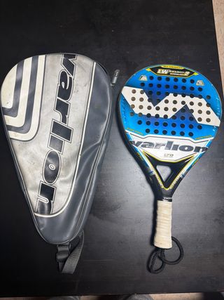 Pala de pádel Varlon con funda