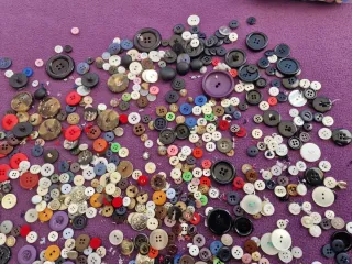 Surtido botones vintage / modernos etc