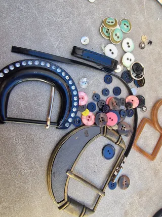 Surtido botones vintage / modernos etc