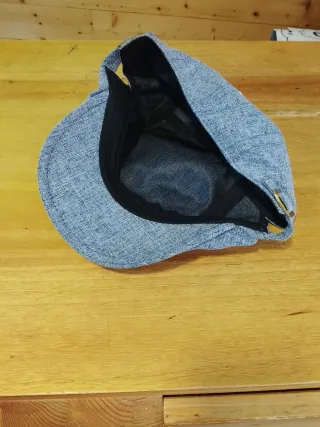 Gorra gris nueva