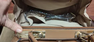 Bolso CH Charol Marrón Nuevo