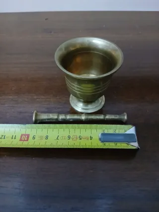 Mortaio e pestello in ottone