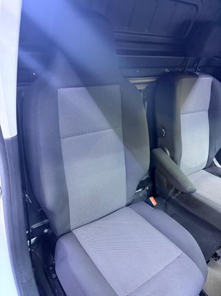 Peugeot Partner 2021