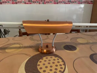 Lámpara de metal cobre