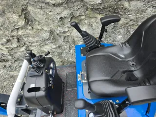 Miniexcavadora retroexcavadora