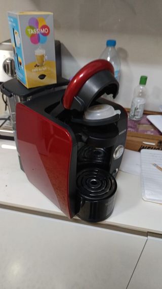Cafetera Bosch Tassimo Roja