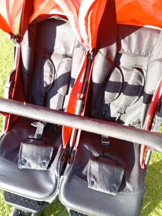 Silla gemelar Asalvo roja