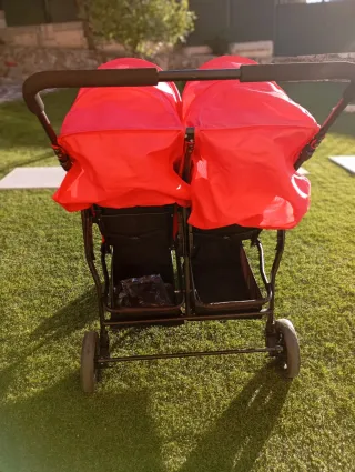 Silla gemelar Asalvo roja