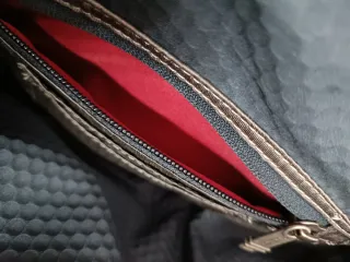 Bolso Tumi Piel Auténtica Marrón y Negro