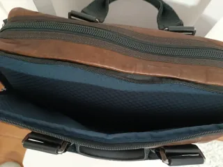 Bolso Tumi Piel Auténtica Marrón y Negro