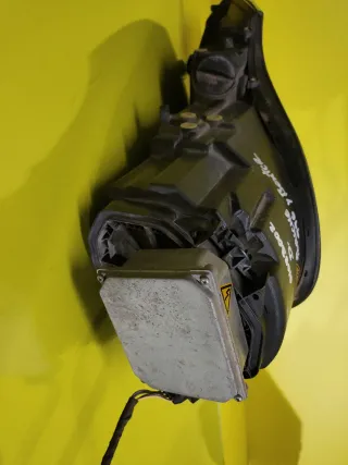 Faro Derecho Porsche Boxster 966