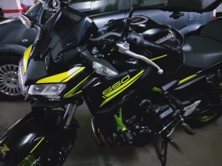 Kawasaki Z650 A2 Negra y Verde