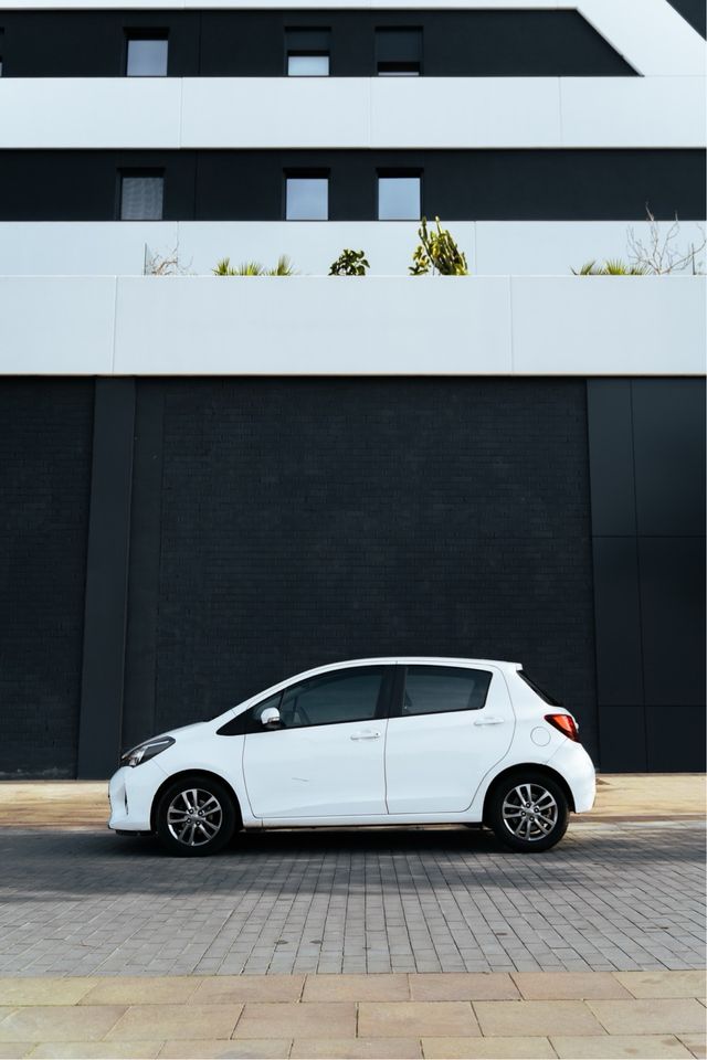 Toyota Yaris  2015