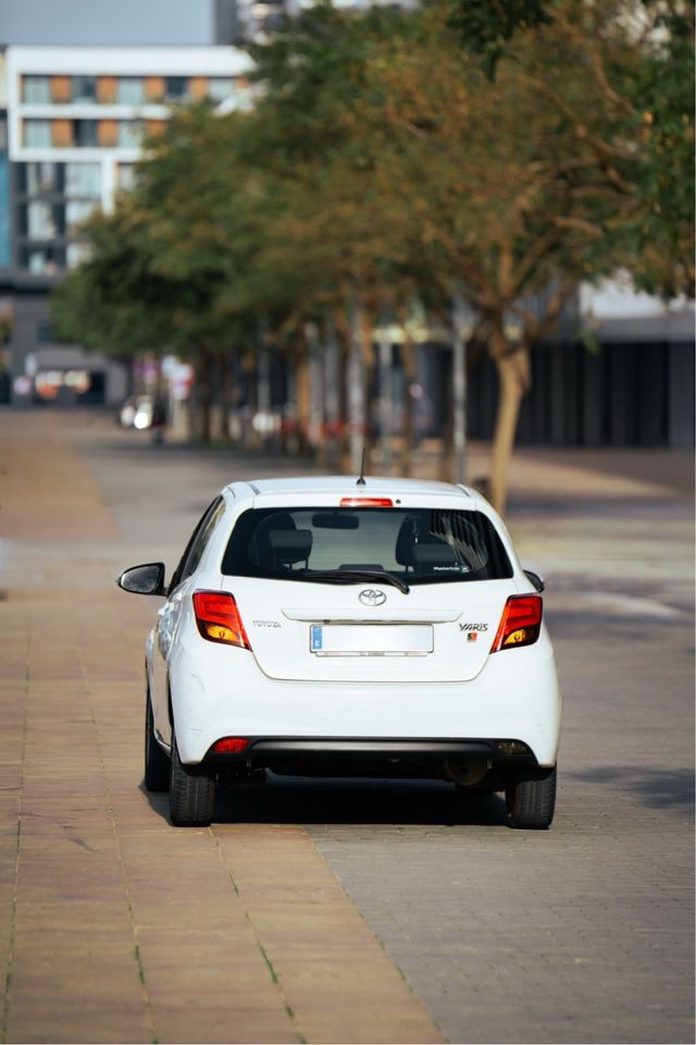 Toyota Yaris  2015