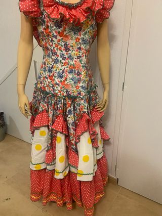 Bata Flamenca Multicolor Volantes Lunares