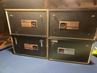 4 altavoces Bose 301 Reflecting