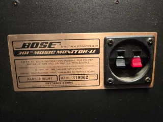 4 altavoces Bose 301 Reflecting