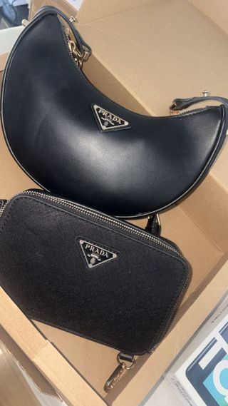 2 Bolsos Prada Negros