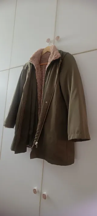 Chaqueta verde desmontable