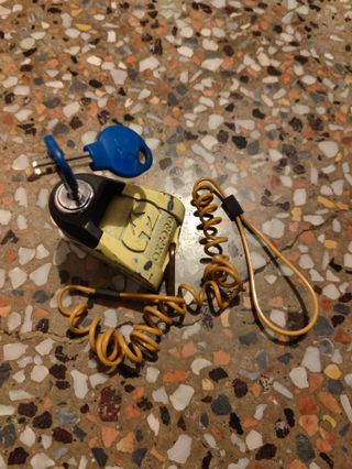 Lucchetto Oxford con cavo e 2 chiavi