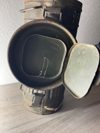 Contenitore per maschera antigas tedesca