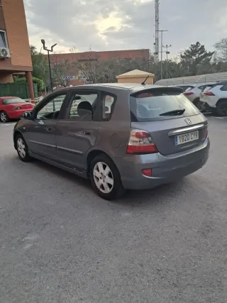 HONDA CIVIC AŇO 2005 SOLO 170000KM