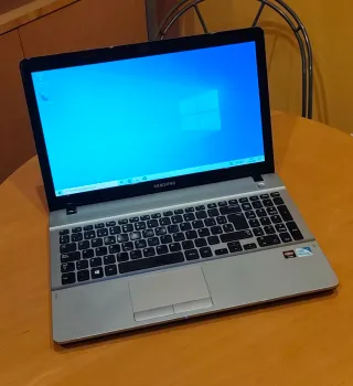 Portátil Samsung 15,6 Windows 10 + Maletín calidad