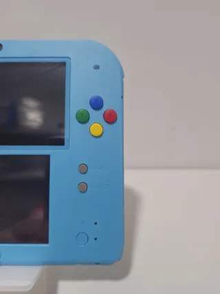 Nintendo 2DS Blu Pokémon + penna + caricabatterie