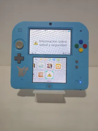 Nintendo 2DS Blu Pokémon + penna + caricabatterie