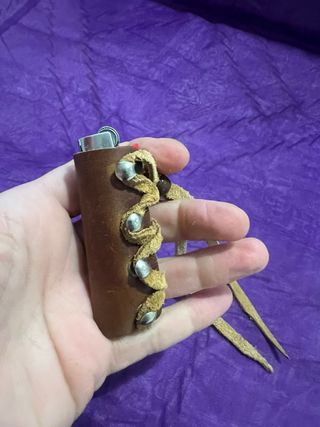 Custodia porta accendino in pelle fatta a mano