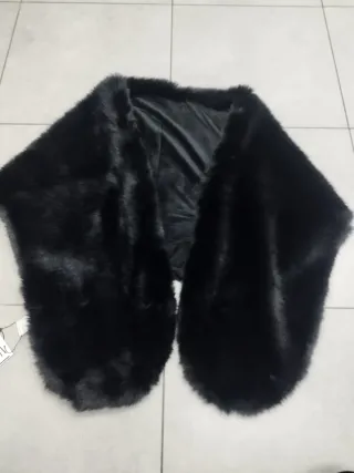 Stola donna pelliccia sintetica nera
