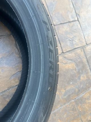 Pirelli P-Zero 255/35 R19 96Y