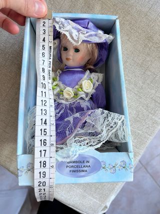 14 Bambole Porcellana + 2 Plastica 5/15€ l’una