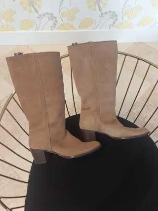 Botas altas piel estilo cowboy beige