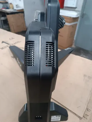 Rodillo Tacx Flux S Smart casi nuevo